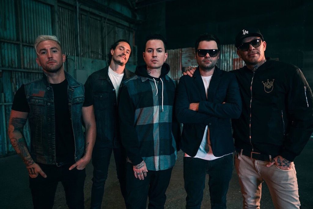 Hollywood-Undead-2019